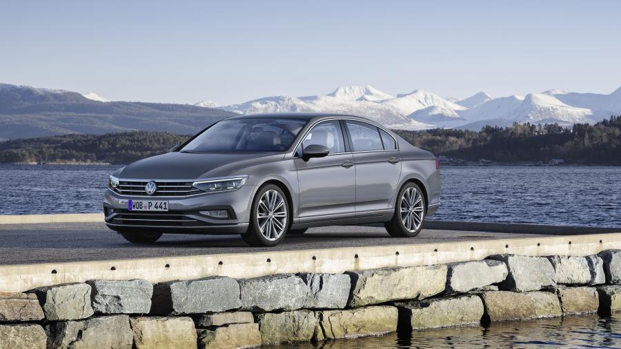  Volkswagen Passat Highline (B8) 2019 года  (WW) (фото 1 из 34)